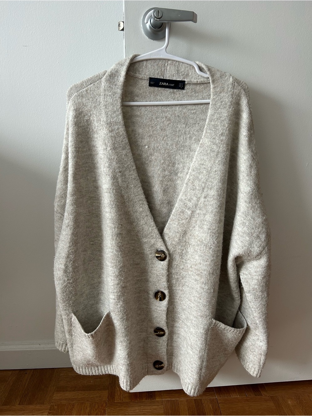 ZARA Cream Oversized V-Neck Button Cardigan